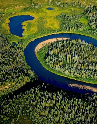 Aerial view of the Shungnak River Aerial view of the Shungnak River