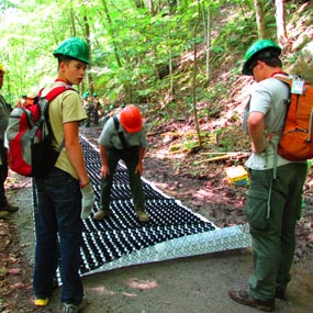 volunteers constructing an accessible trail volunteers constructing an accessible trail