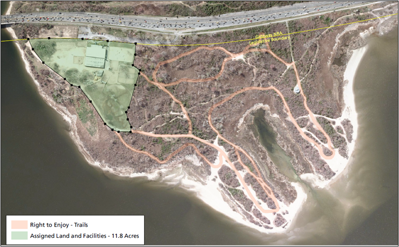 Email marketing with transparent graphics