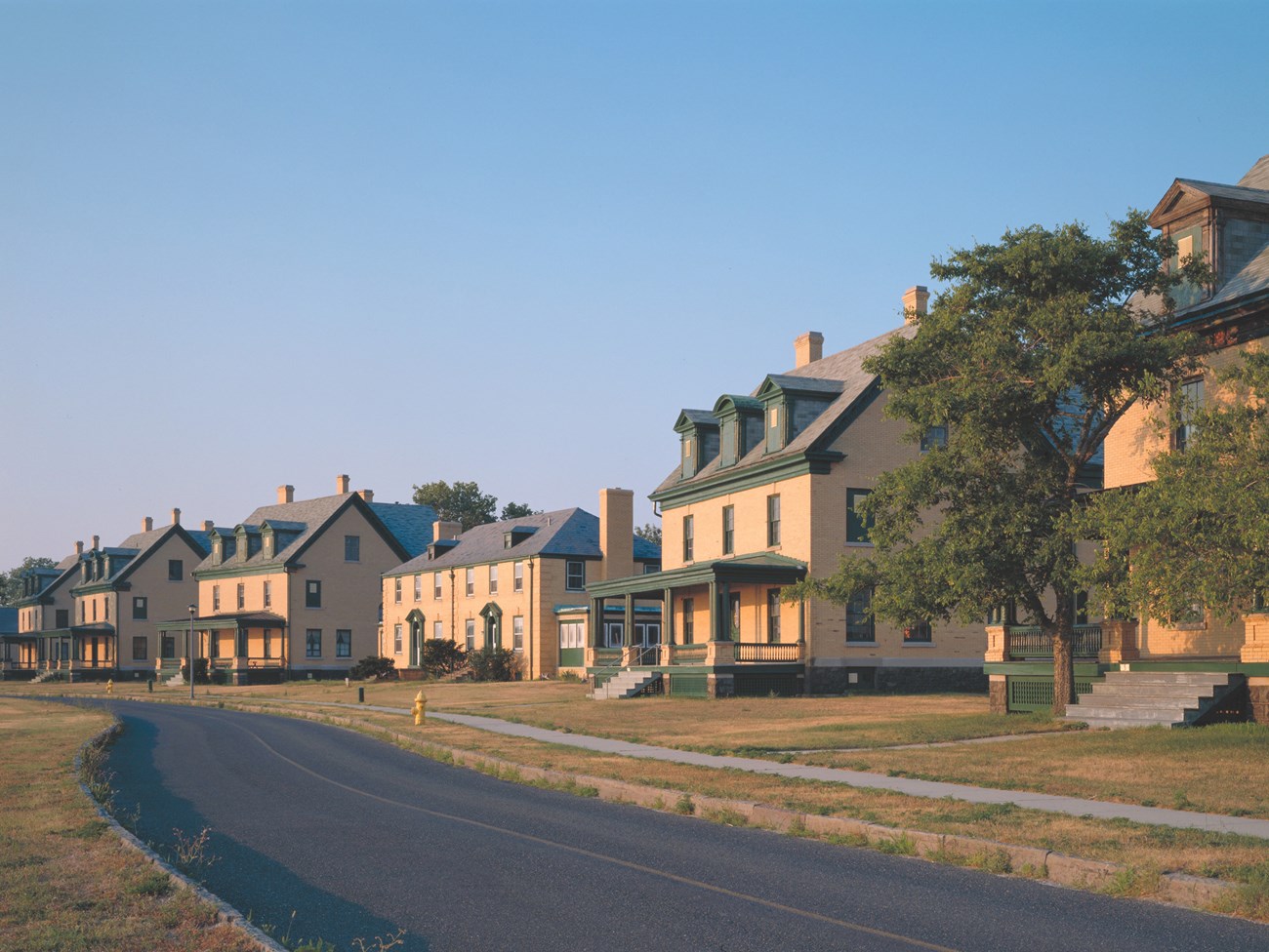 Historic Buildings in Fort Hancock's Officers Row