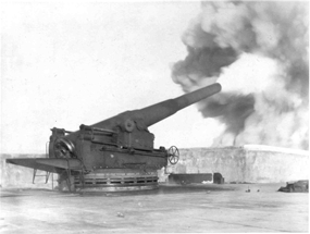 Battery Potter's 12 inch gun firing.