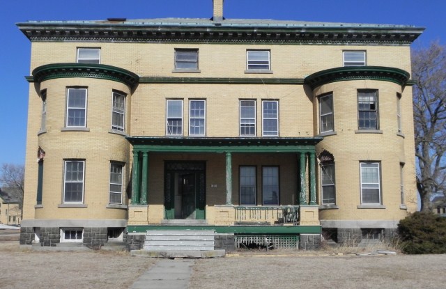 The FACA group will make recommendations to preserve buildings such as this one in Sandy Hook's Fort Hancock Historic District.