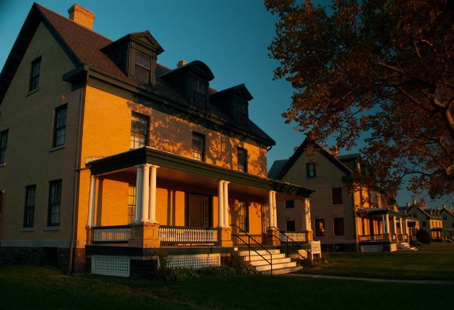 Officers Row. Photo by Volunteer-in-Parks Stan Kosinski.