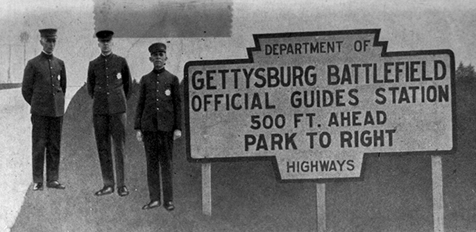 Early-Licensed-Guides-At-West-End-web.jpg Early Licensed Guides At West End Guide Station