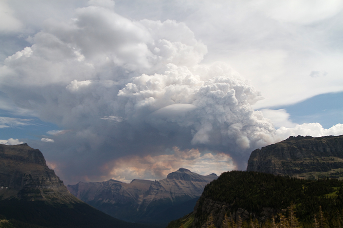 Smoke plume from the Thompson Fire