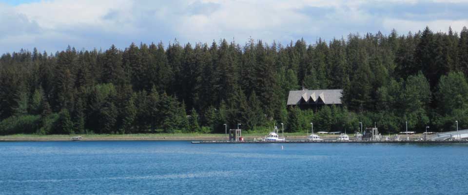 Glacier Bay Lodge
