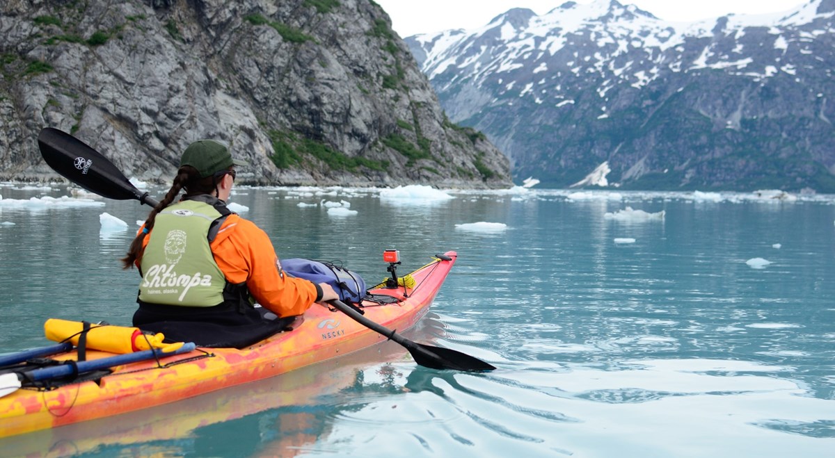 Kayaking in Glacier Bay