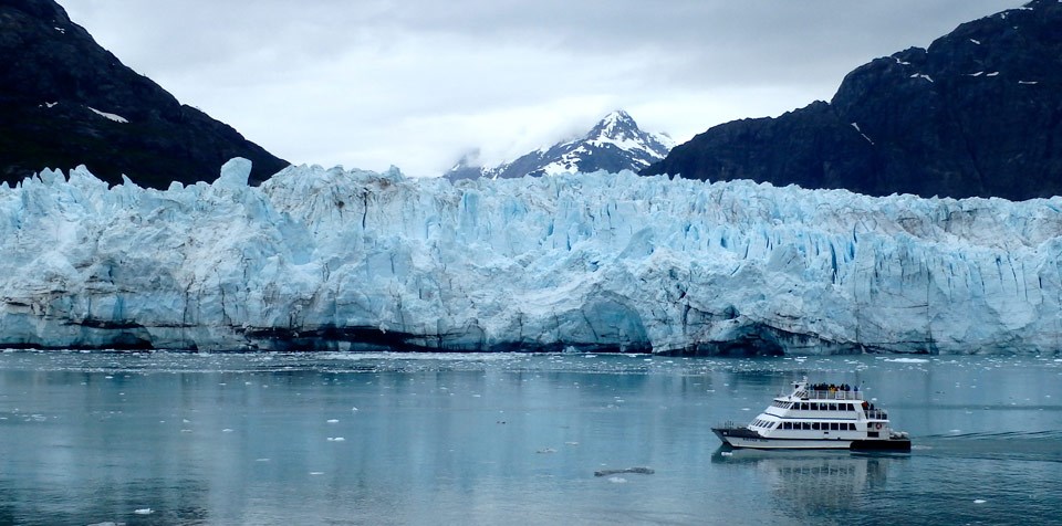 glacier bay boat tour reviews