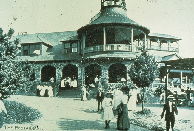 Admin bldg c 1908