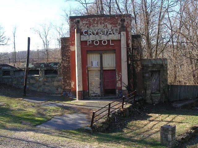 Crystal Pool facade 2006