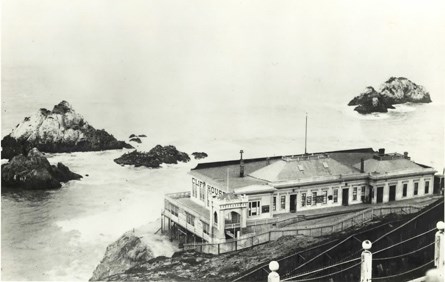 iCliffi iHousei iHistoryi Golden Gate National Recreation Area 