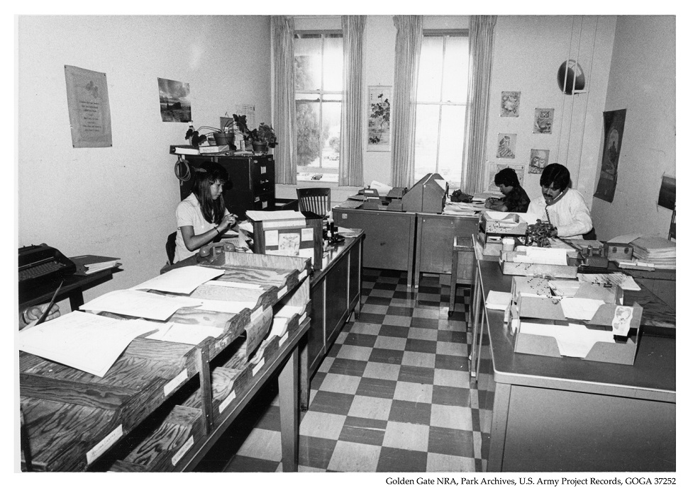 GOGA 37252 B98 F9 Bldg 101 Military Pay Work Area 1st Floor 1983 974 Military Pay Work Area 1st Floor Building 101