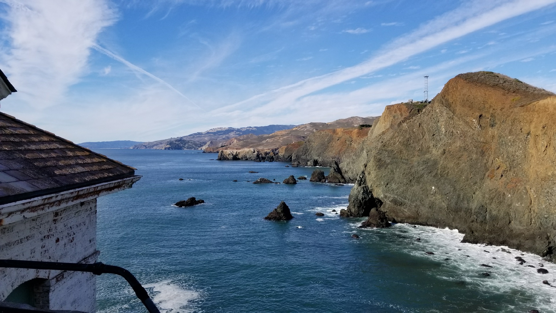 View from Point Bonita Lighthouse looking west at Pacific Ocean and along Marin Headlands coast. Photo credit NPS/LElze.