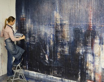 Ekaterina Smirnova working on Rainy Manhattan