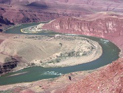 Colorado River bowing around the Unkar Delta.