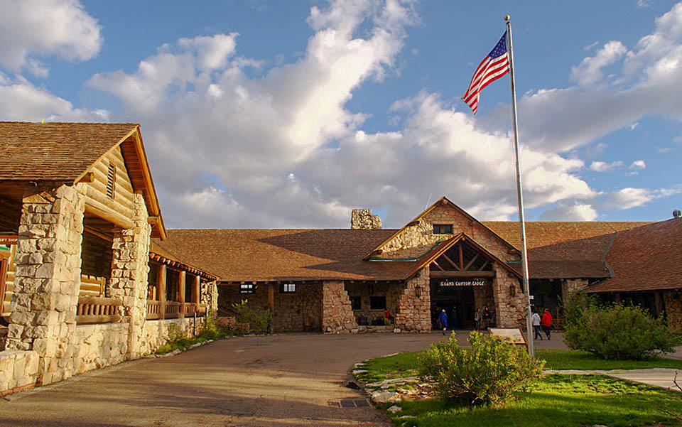 Grand Canyon Lodge on the North Rim. circular driveway around the front entrance of a rustic stone lodge.