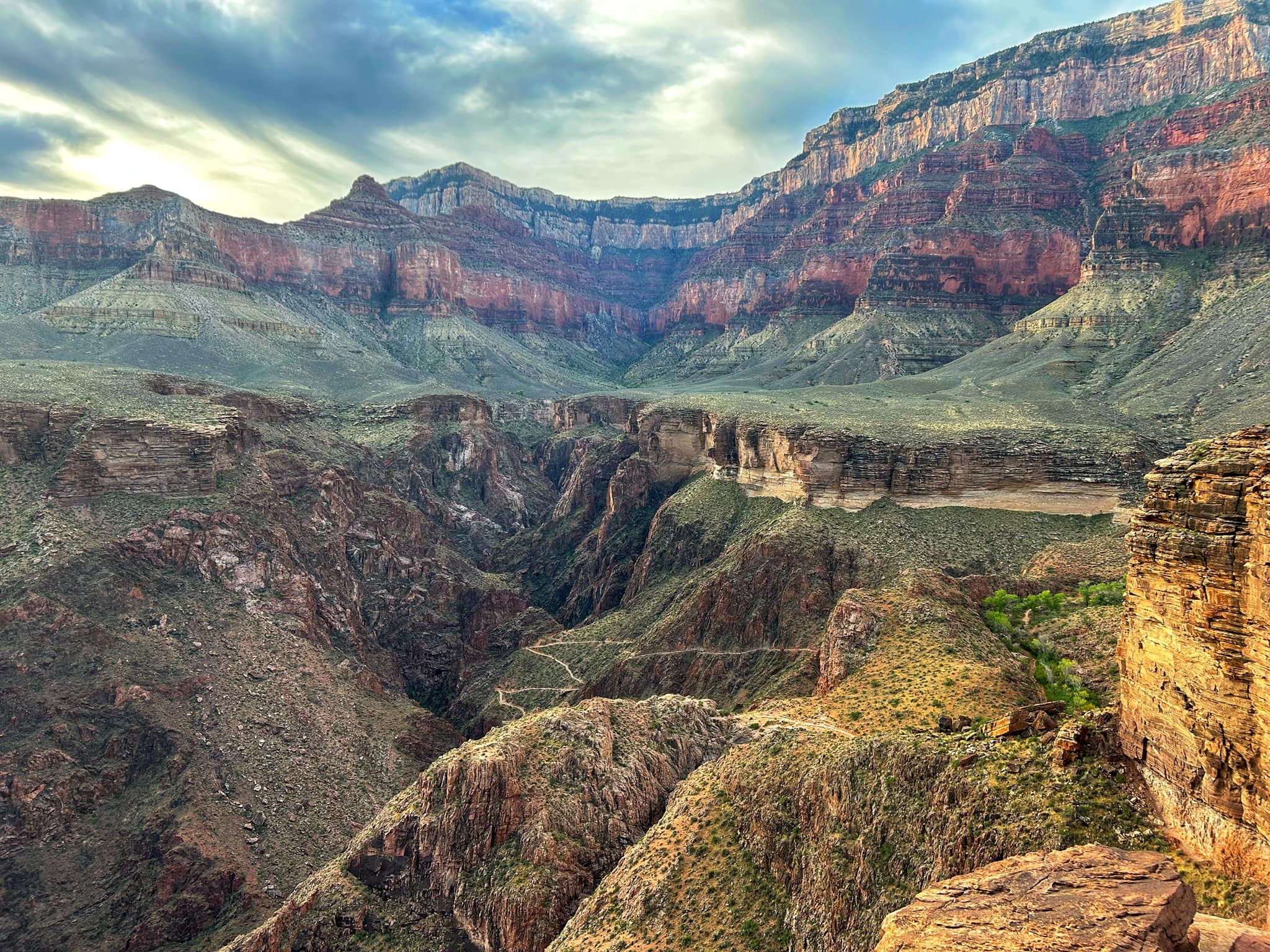 Devils Corkscrew from Plateau Point A steeply switchbacked trail cuts through steep canyon walls