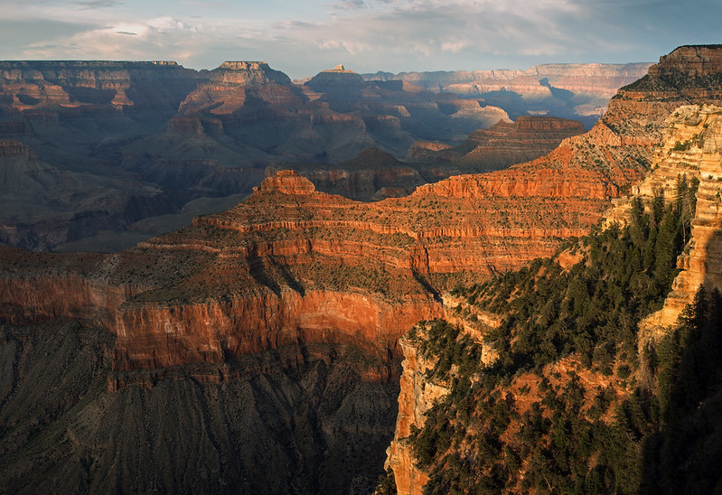 The inner canyon is seen from Yavapai Point looking east at sunset