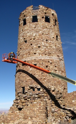 Watchtower with snorkle-lift