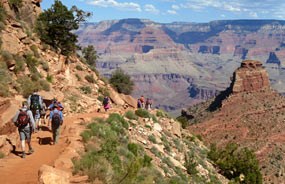 Hikers descending South Kaibab Trail