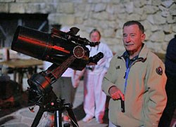 park volunteer manning telescope