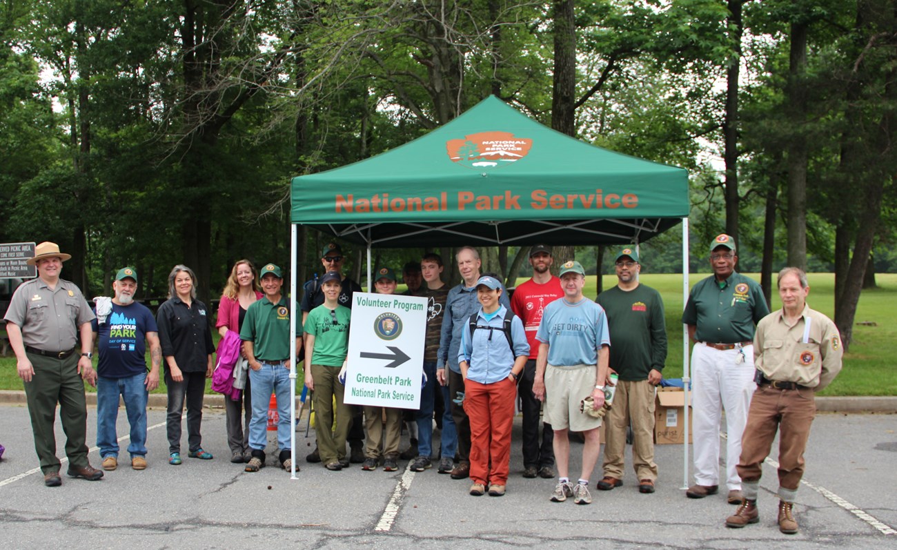 National Trails day volunteers
