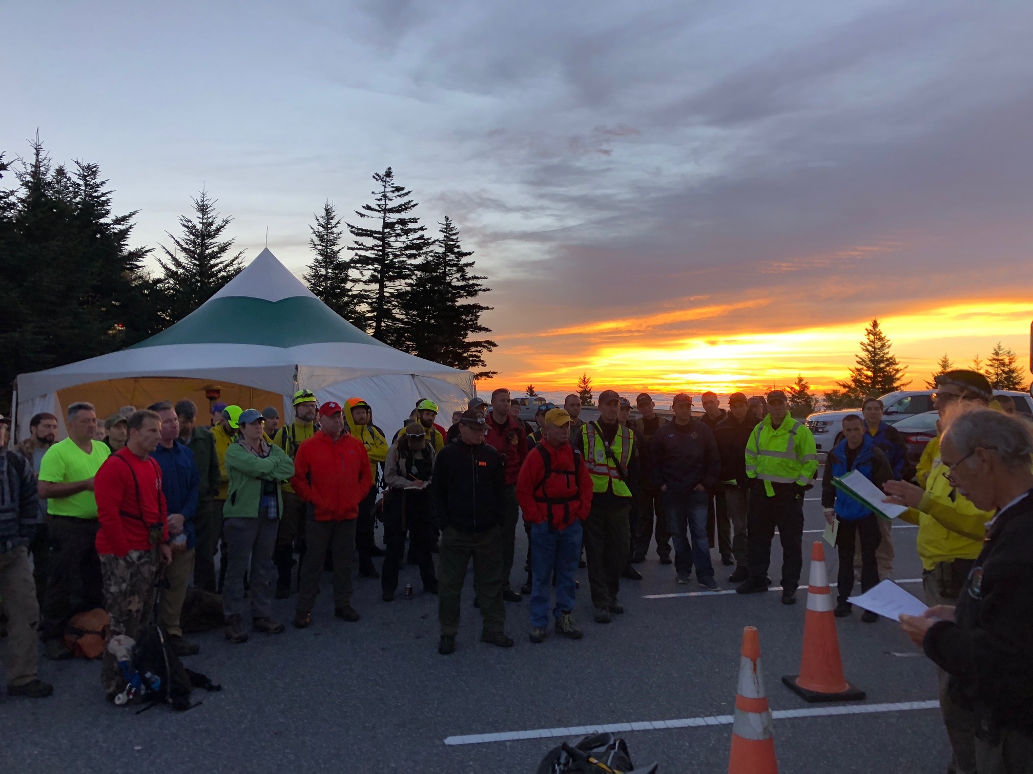 Search Crews At Morning Briefing