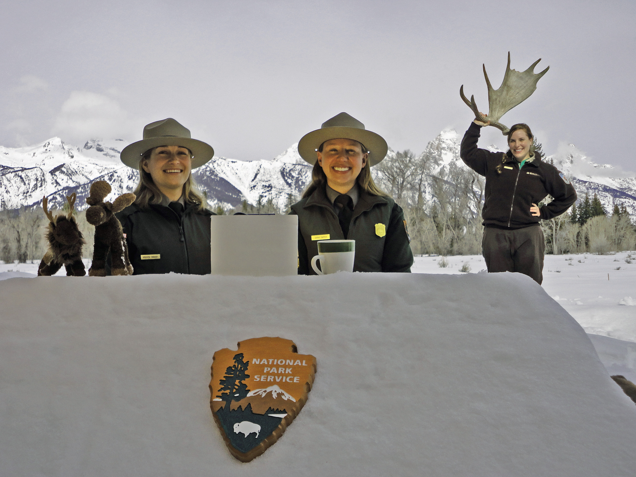 Snowdesk_GTNP_2013