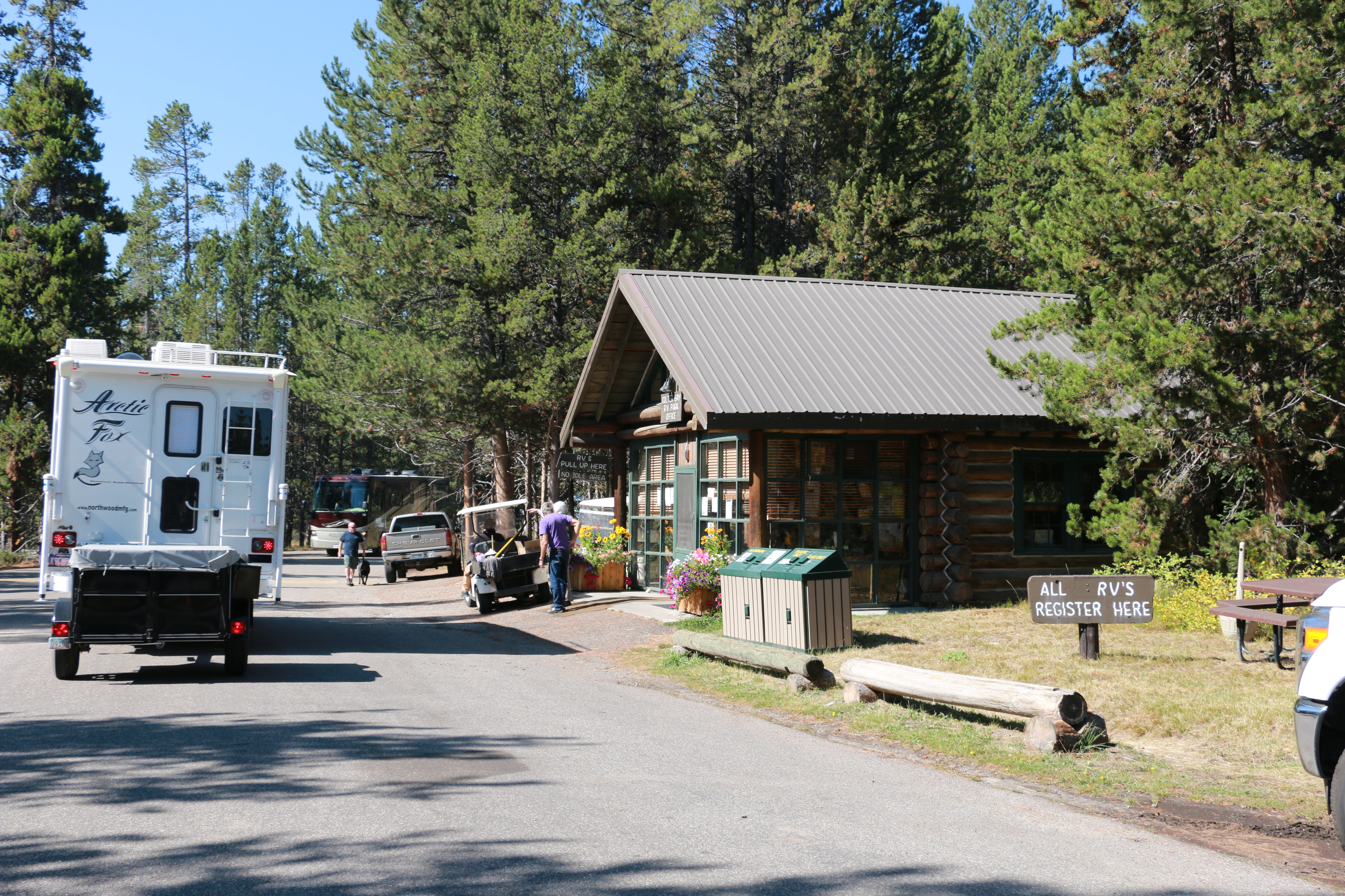 PA_Colter-Bay-RV-Park2_Mattson_2015.JPG?maxwidth\u003d1300\u0026maxheight\u003d1300\u0026autorotate\u003dfalse