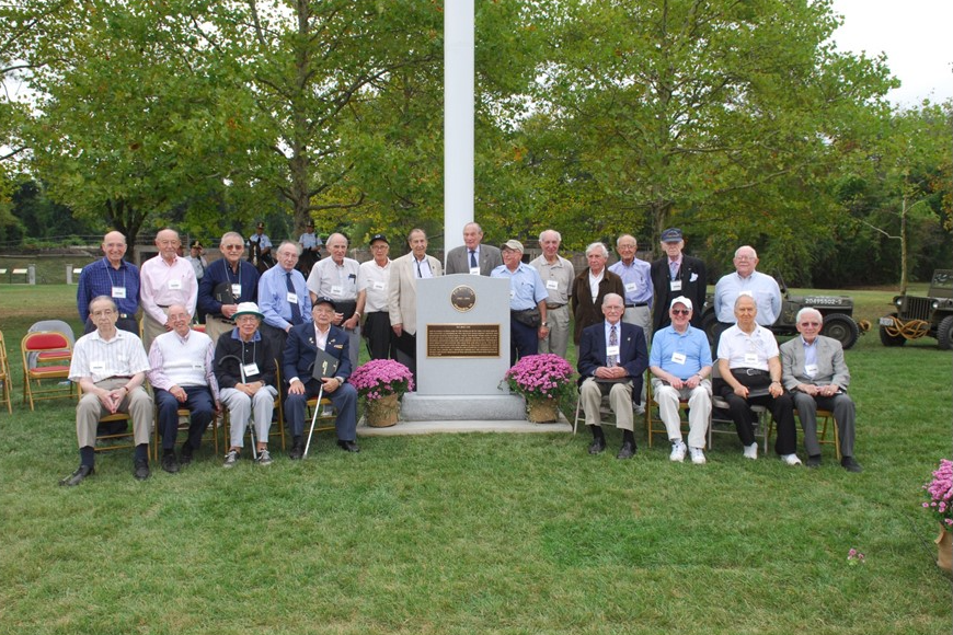 Group of veterans at Fort Hunt Park