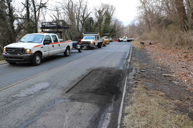 Pothole repair on Clara Barton Parkway
