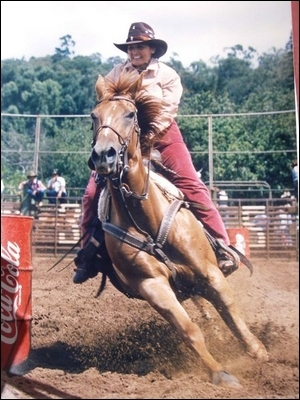 Rose on horseback racing
