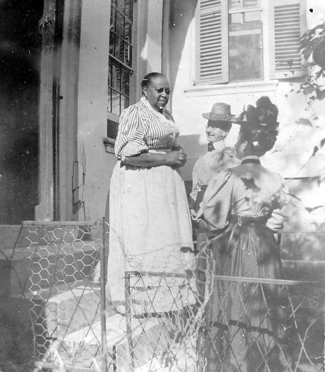 Nancy, Eliza-III, Juliana