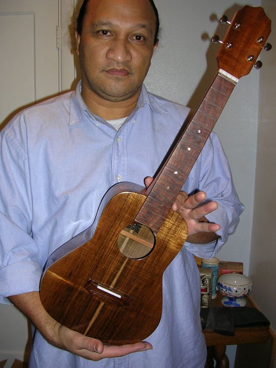 'Ukulele maker Oral Abihai