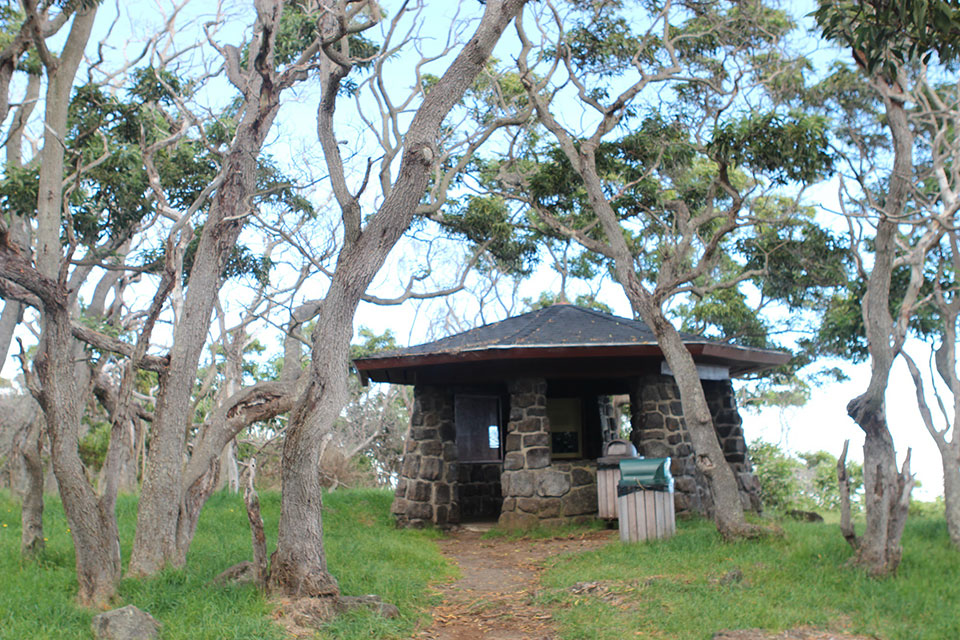 1937 Mauna Loa Lookout shelter