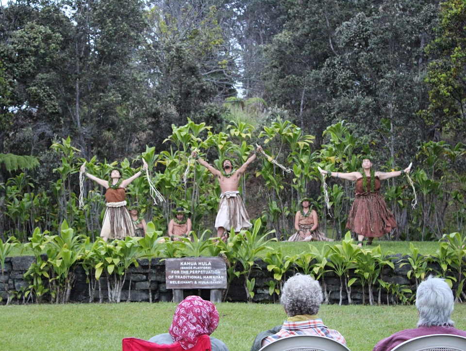 Hālau Akaunu perform on the Kahua Hula platofrm Hālau Akaunu perform
