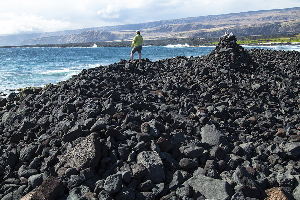 Hiker at ‘Āpua Point