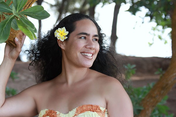 Performer Kainani Kahaunaele