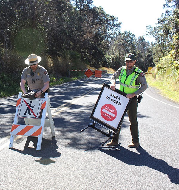 Rangers re-open Chain of Craters Road Rangers re-open Chain of Craters Road