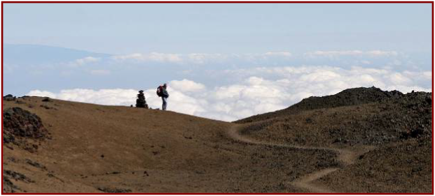 Loose cinders on the Observatory Trail – Maui is off in the distance