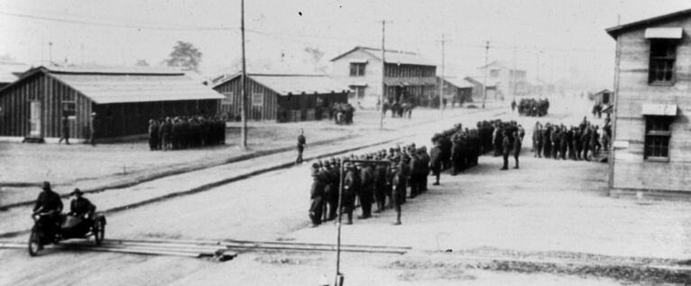 Camp Sherman - Soldiers and barracks Camp Sherman - Soldiers and barracks