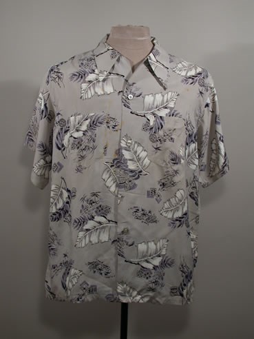 Sport shirt, Tulane. HSTR 17409. Sport shirt, Tulane. HSTR 17409.