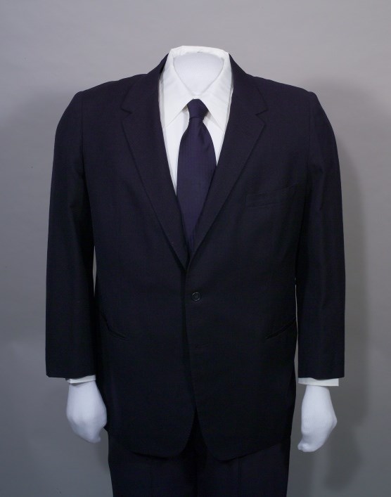 Navy wool suit, HSTR 20563.