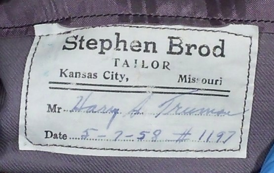 Suit label, HSTR 20595.