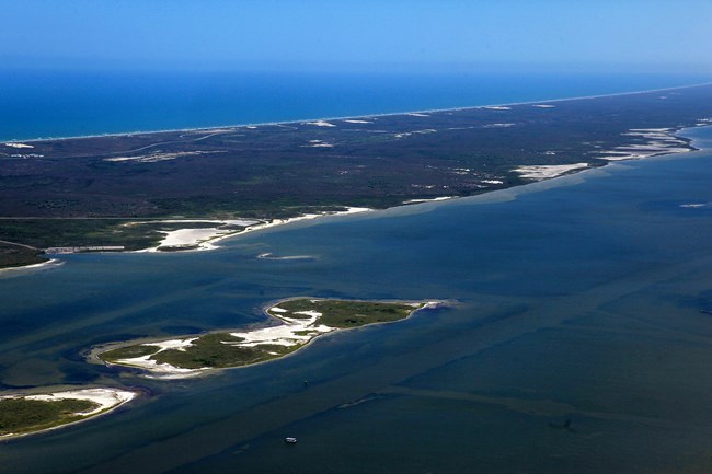 1523609_606970629356044_1525730954_o aerial view