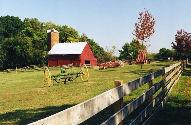 2F7AFB8E-1DD8-B71C-07B60C13680DAC43Original Oxon Hill Farm