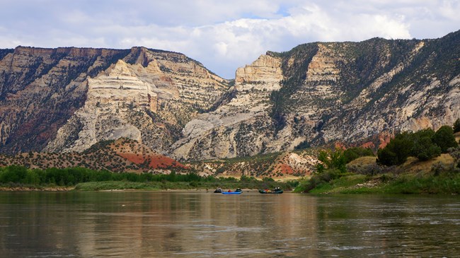 River canyon with rafts