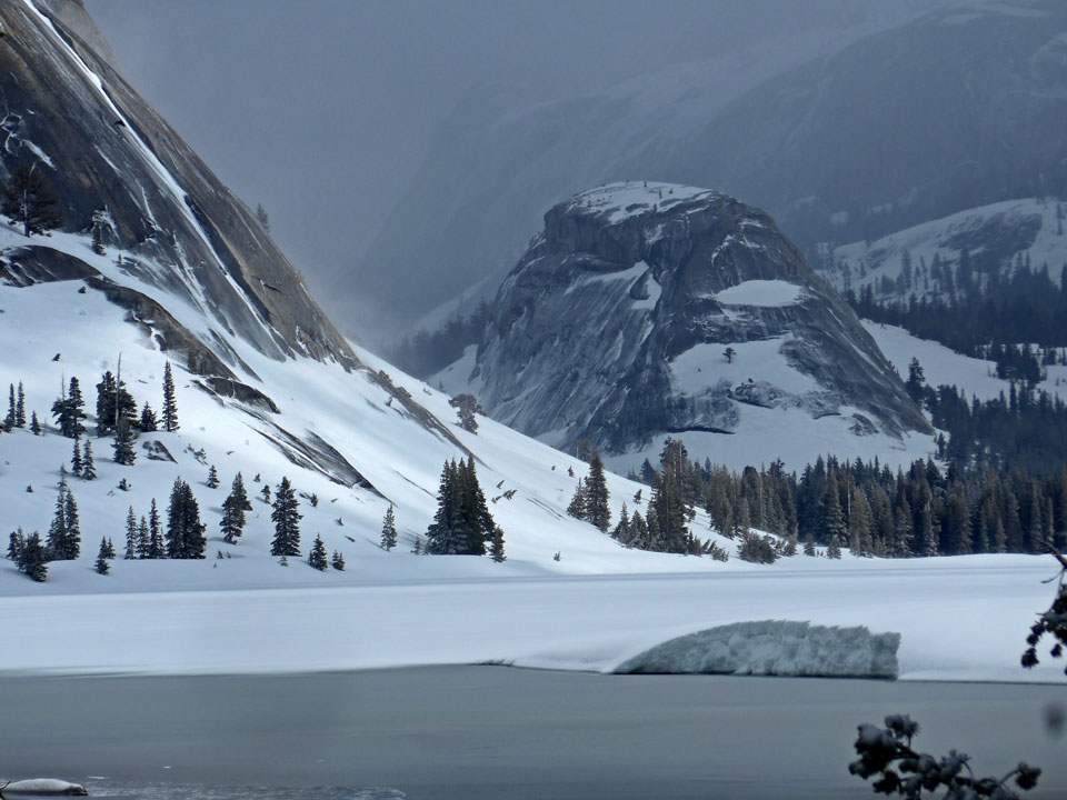 A wintry scene at Lake Tenaya on March 30, 2017 A wintry scene at Lake Tenaya on March 30, 2017