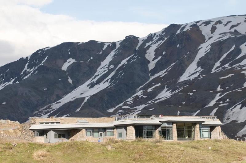 Denali National Park, Eielson Visitor Center, 2013. NPS Photo. Denali National Park, Eielson Visitor Center, 2013. NPS Photo.