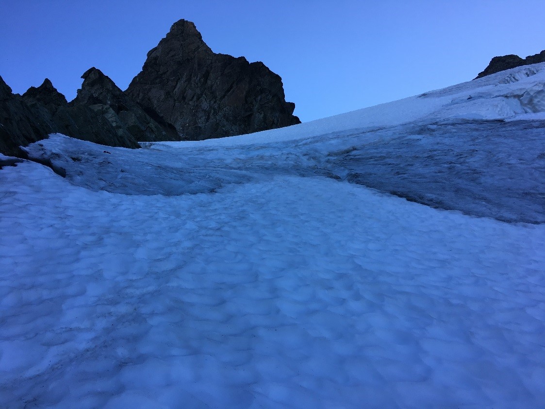 Exposed ice accessing the upper Curtis